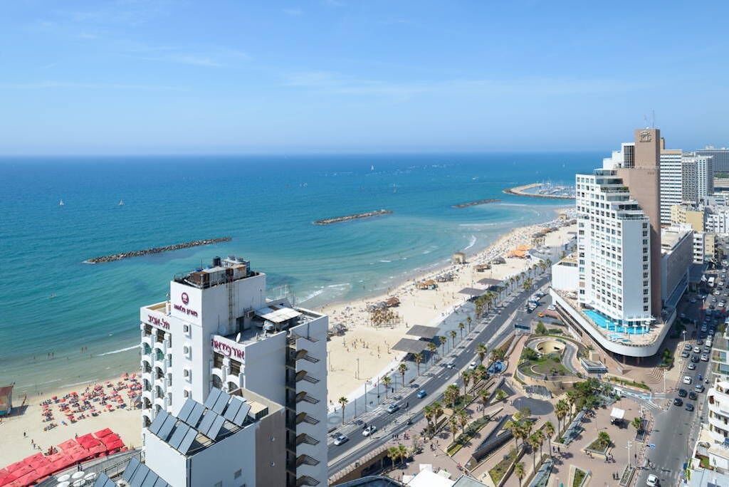 Photo of Others in Tel Aviv Promenade