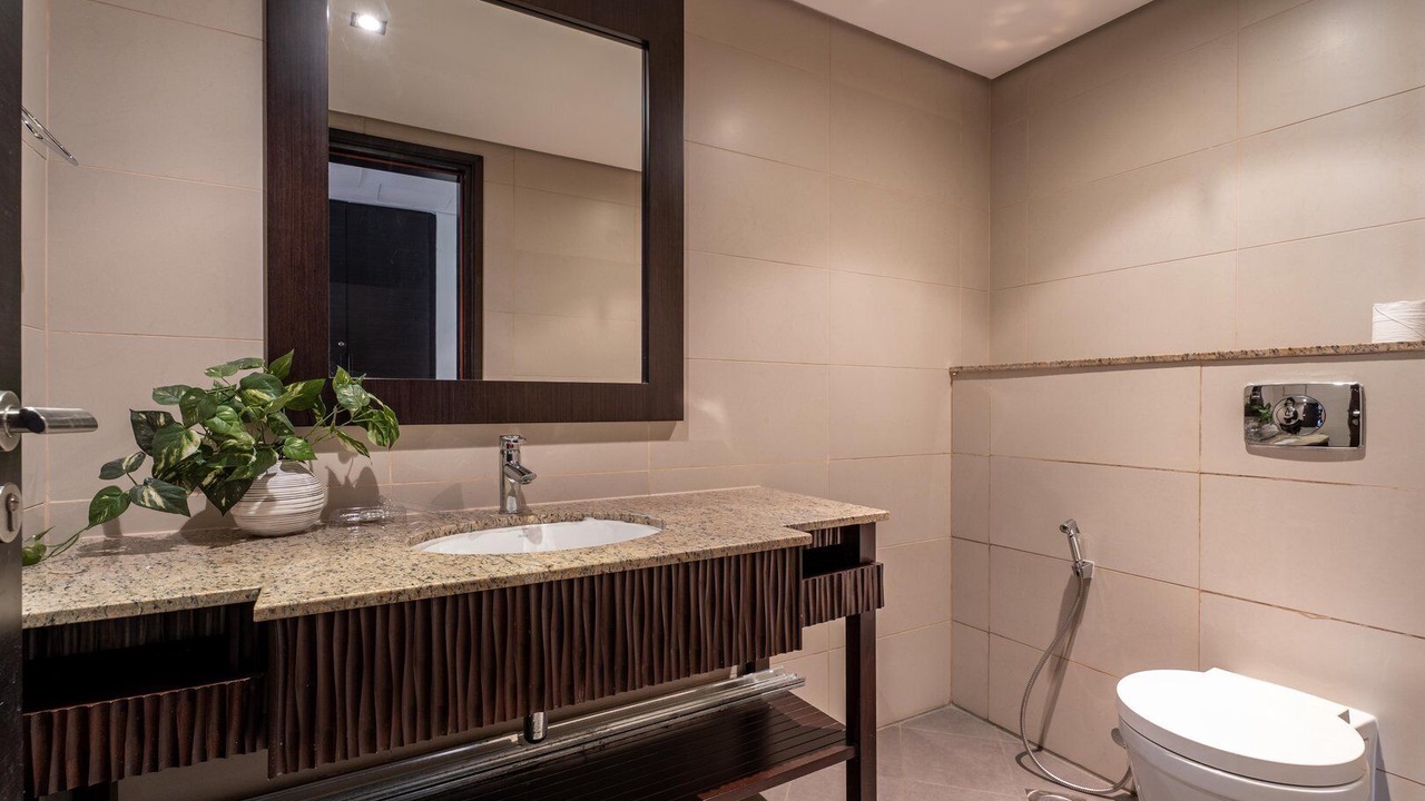 Photo of Bathroom in Palm Jumeirah
