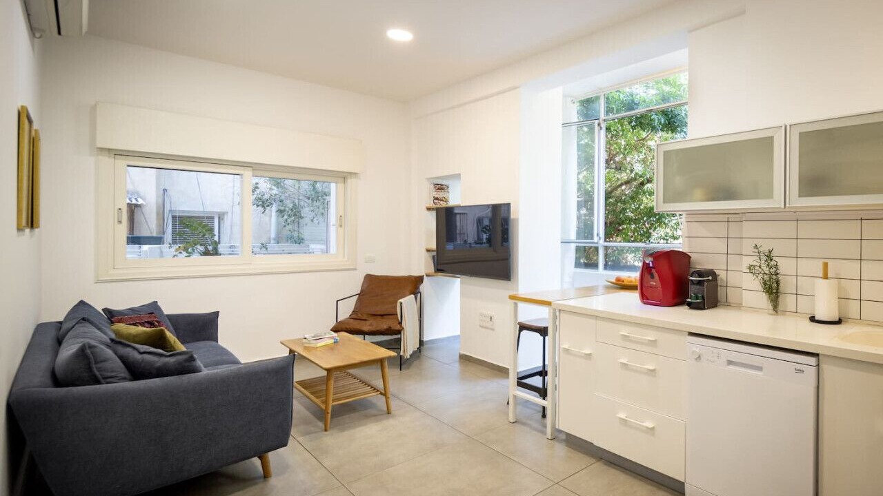 Photo of Livingroom in Old North