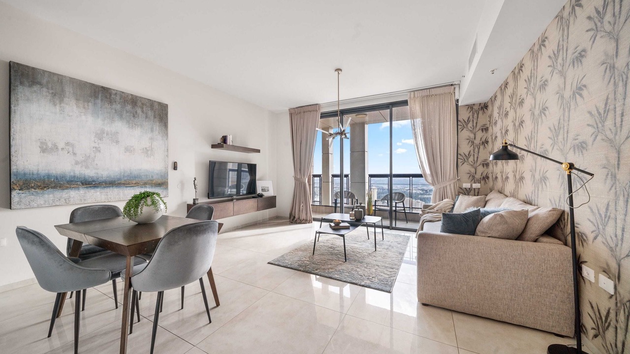 Photo of Livingroom in Nachlaot