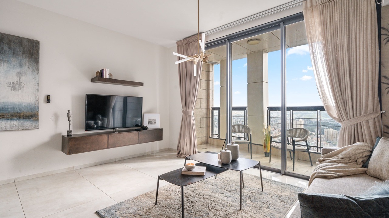 Photo of Livingroom in Nachlaot