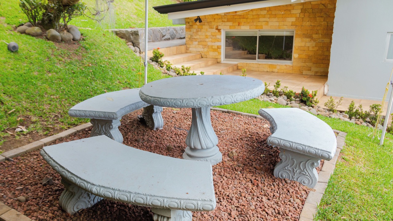 Photo of Patio Balcony in Roble