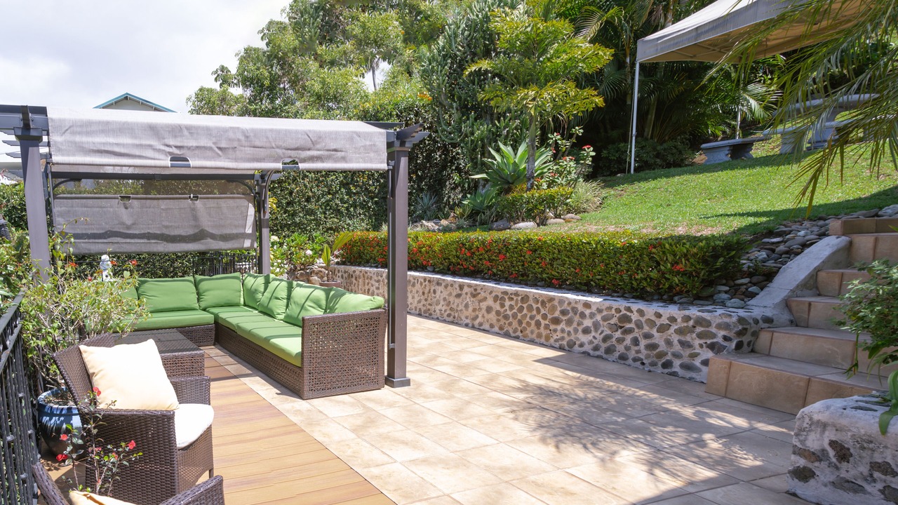 Photo of Patio Balcony in Roble