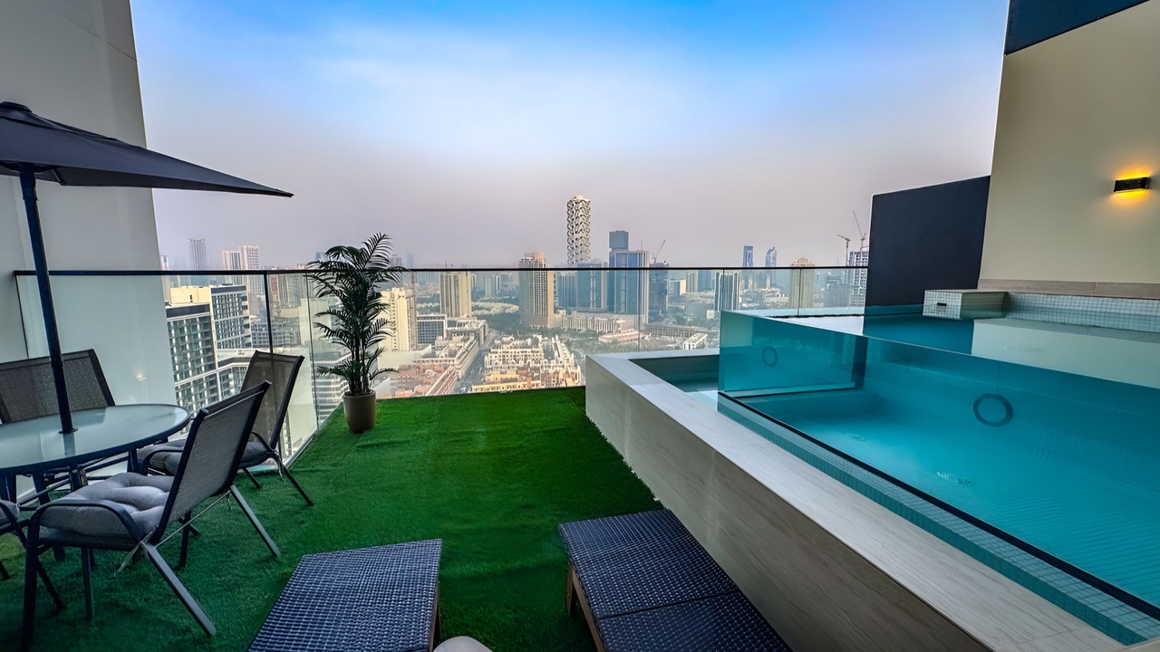 Photo of Outdoor in Jumeirah Village Circle
