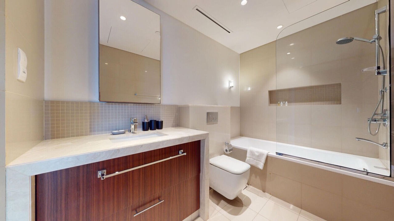 Photo of Bathroom in Downtown Dubai