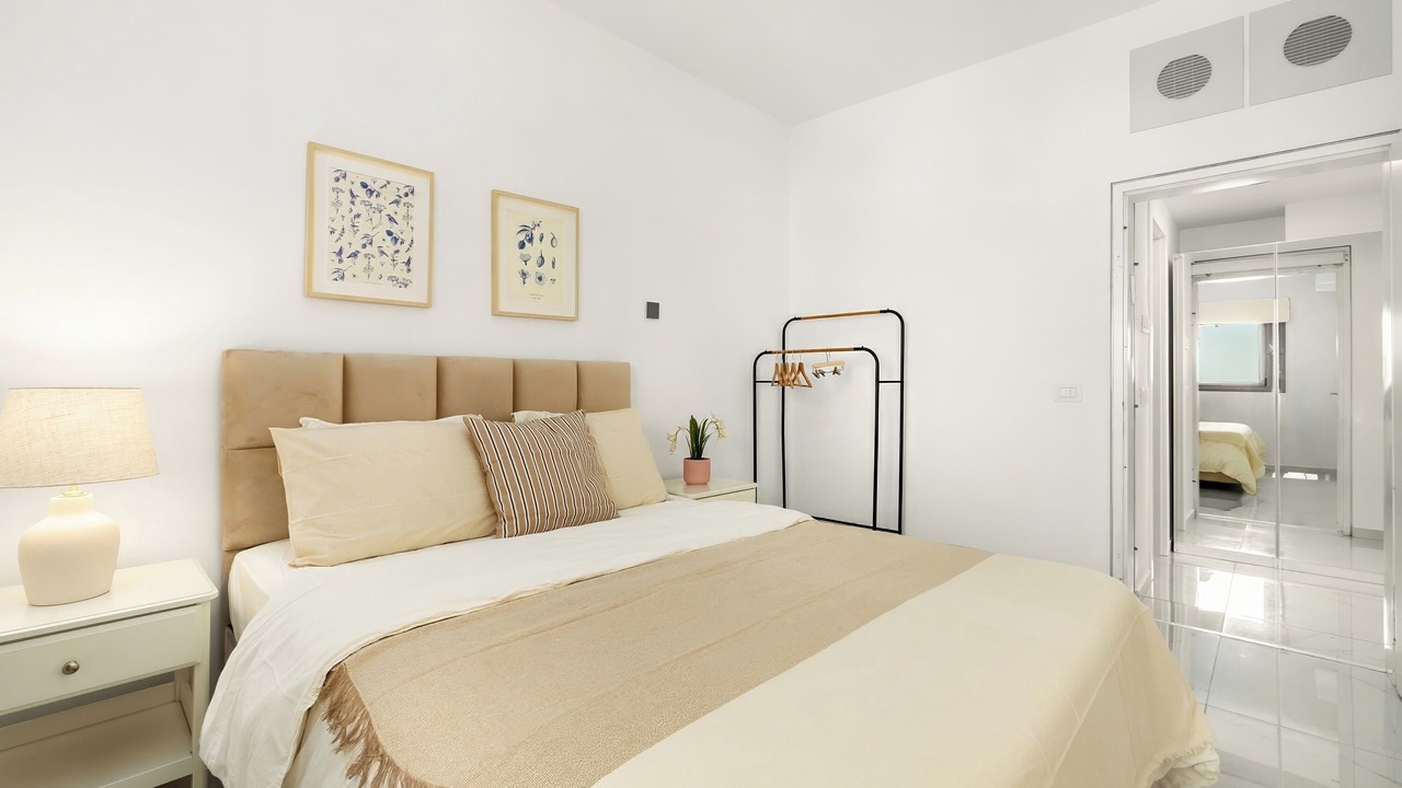 Photo of Bedroom in Nachlaot