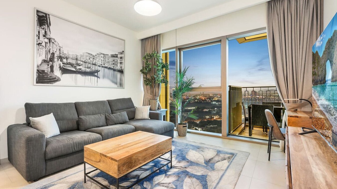 Photo of Livingroom in Za'abeel 2