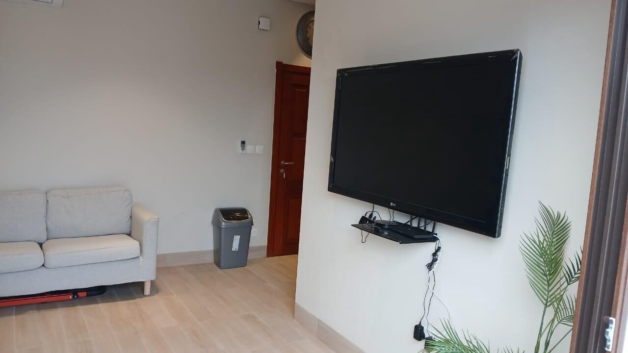 Photo of Livingroom in Taqah