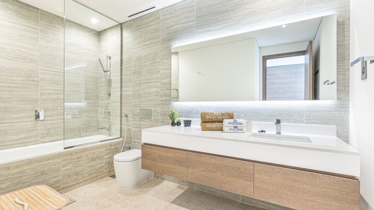 Photo of Bathroom in Dubai Maritime City