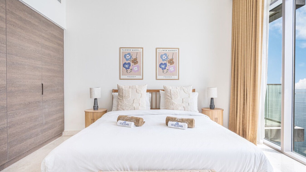 Photo of Bedroom in Dubai Maritime City