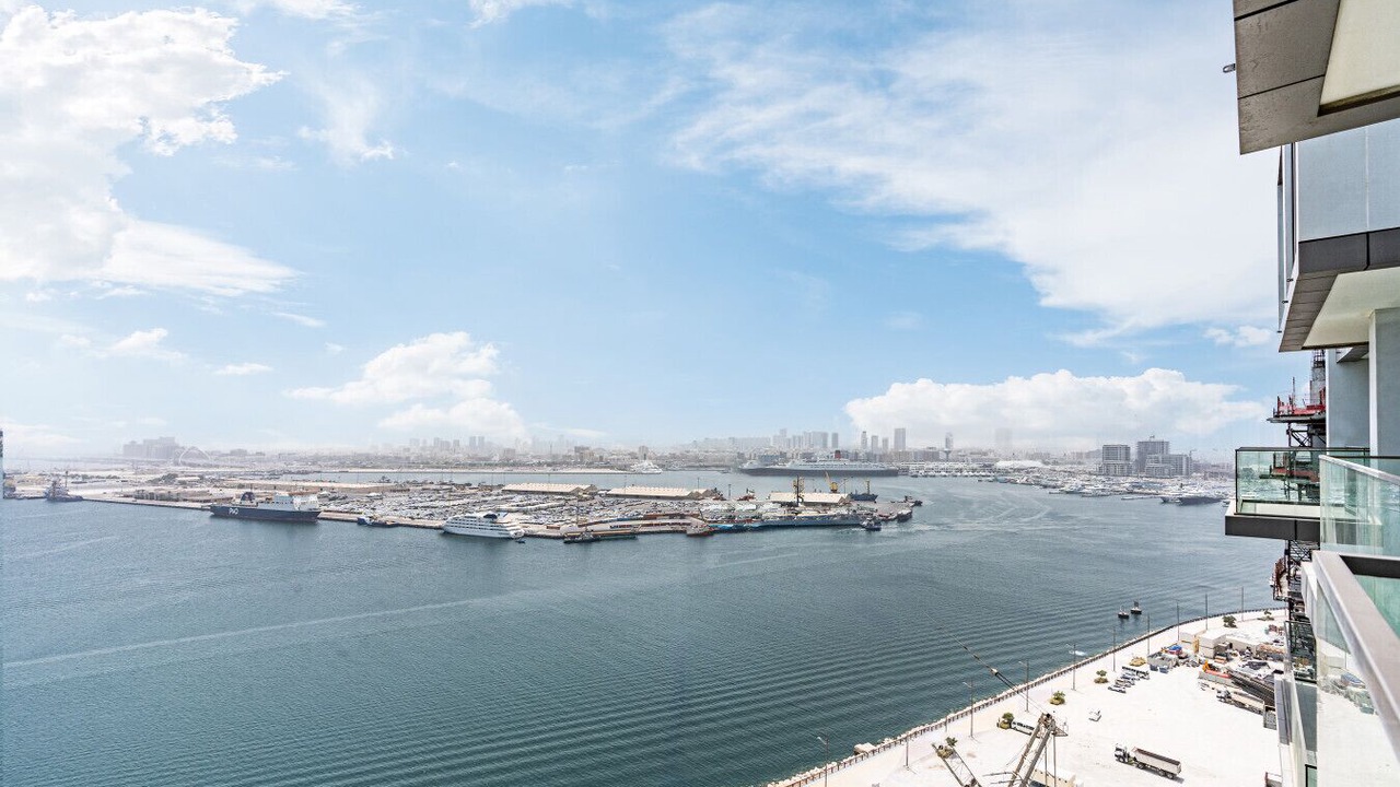 Photo of Outdoor in Dubai Maritime City