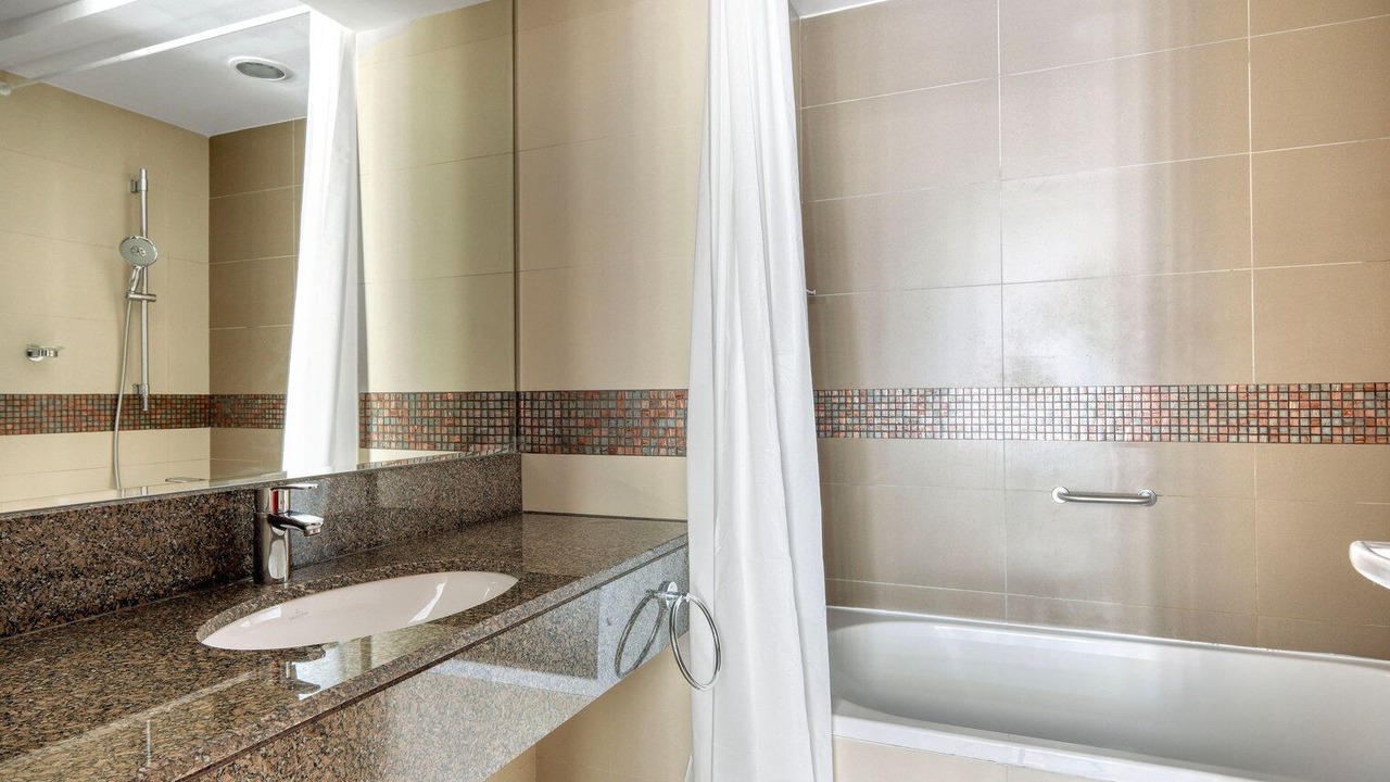 Photo of Bathroom in Jadaf