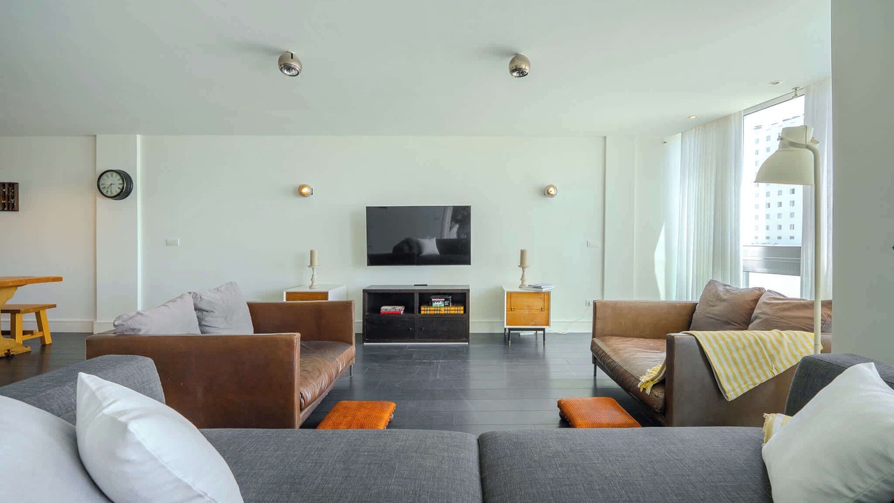 Photo of Livingroom in Old North