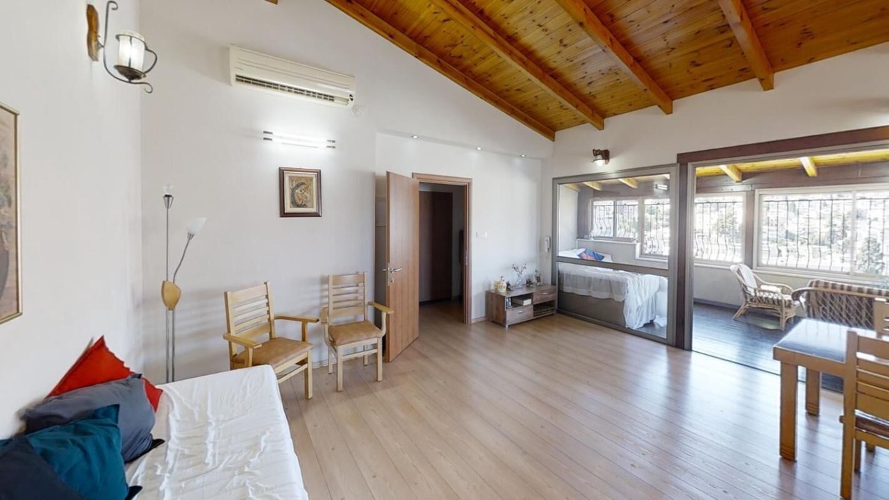 Photo of Bedroom in Nazareth