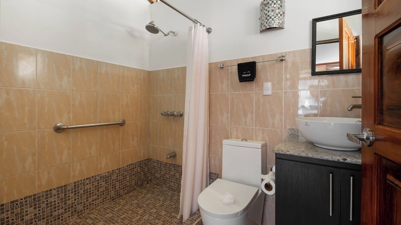 Photo of Bathroom in El Ocotal