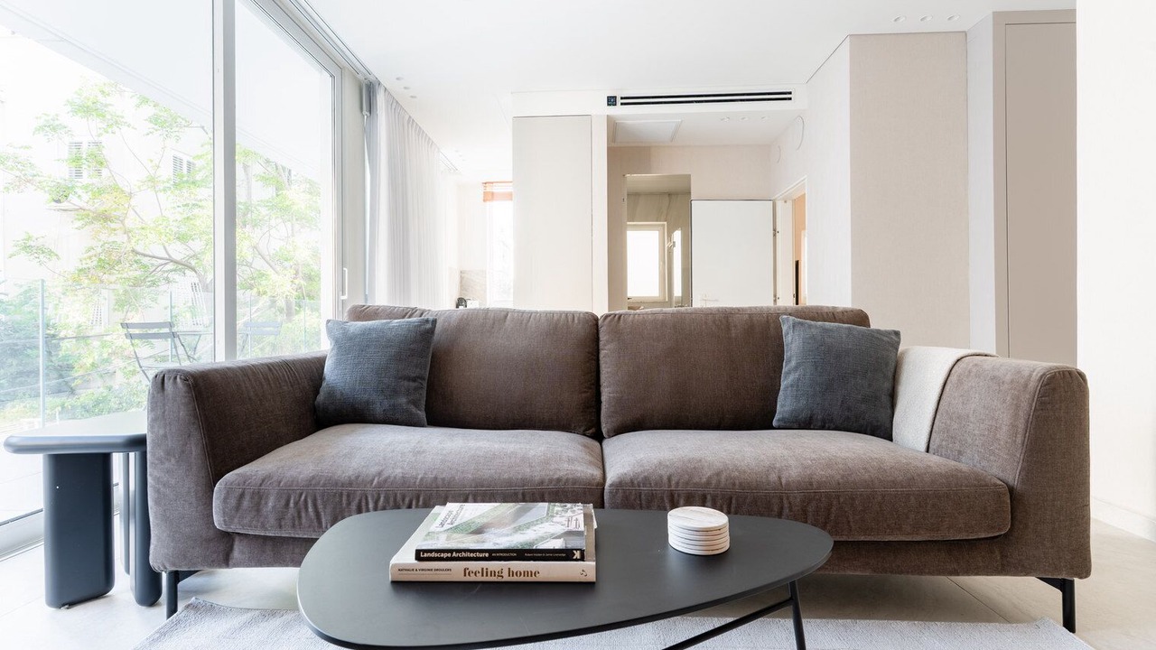 Photo of Livingroom in Old North