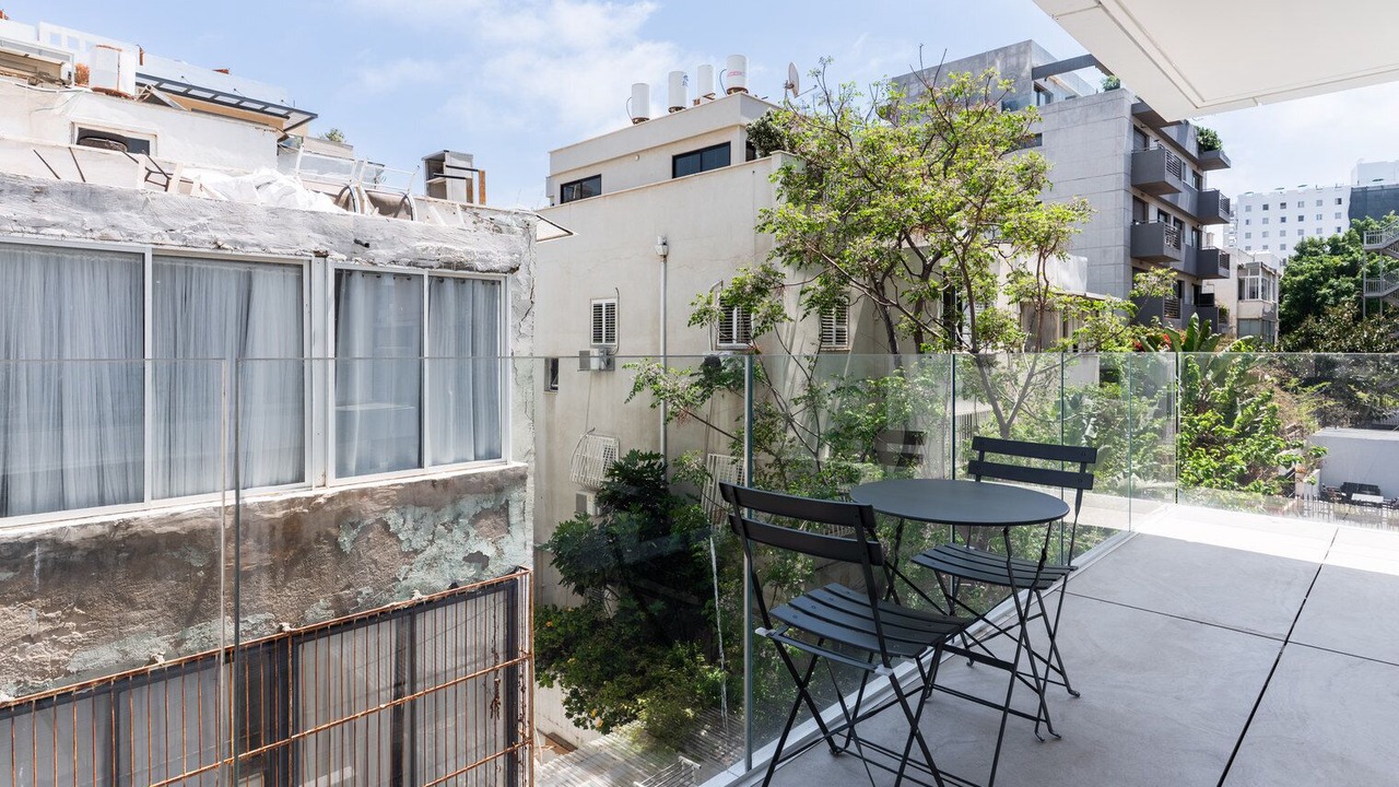 Photo of Patio Balcony in Old North