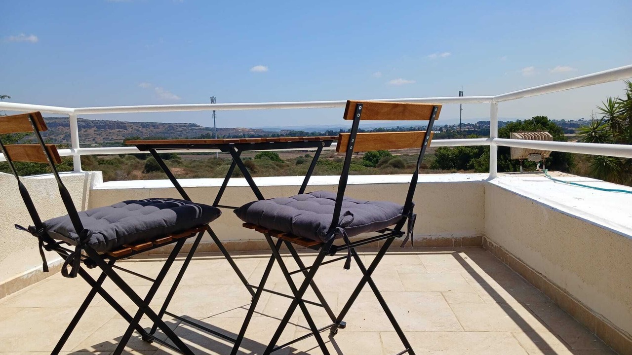 Photo of Patio Balcony in Caesarea