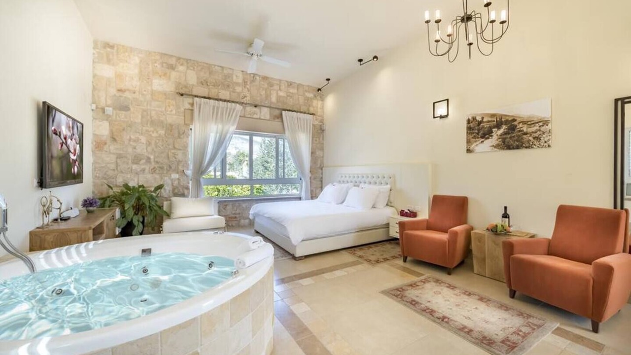 Photo of Bedroom in Rosh Pinna