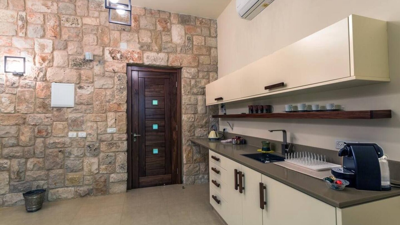 Photo of Kitchen in Rosh Pinna