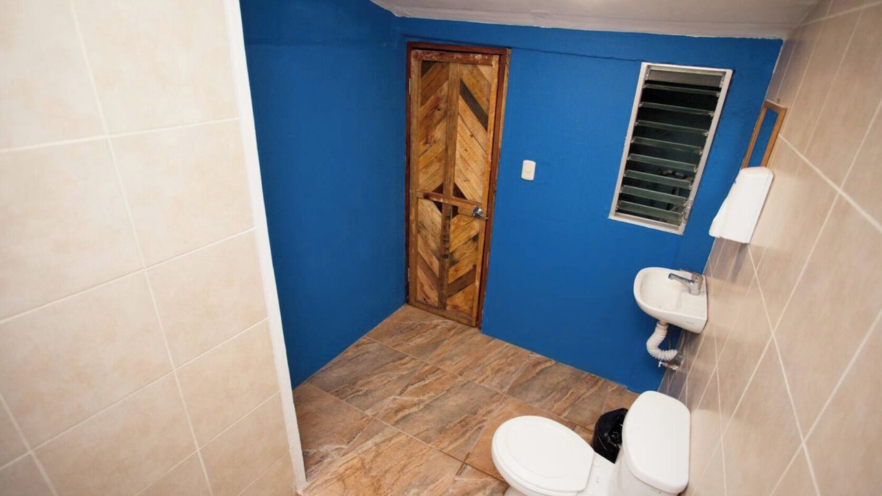 Photo of Bathroom in Leon