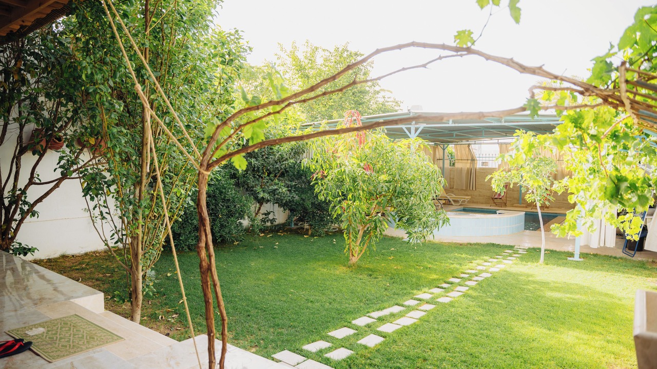 Photo of Outdoor in Yusuf as-Sidiq