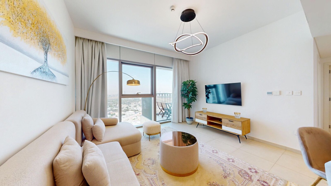 Photo of Livingroom in Za'abeel 2