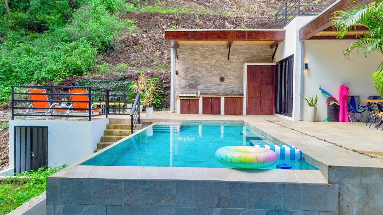 Photo of Outdoor in Coco