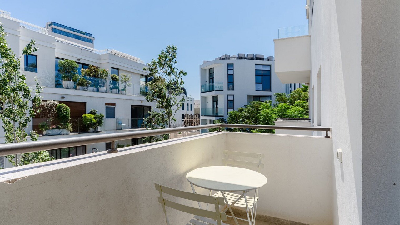 Photo of Patio Balcony in Tel Aviv City Center