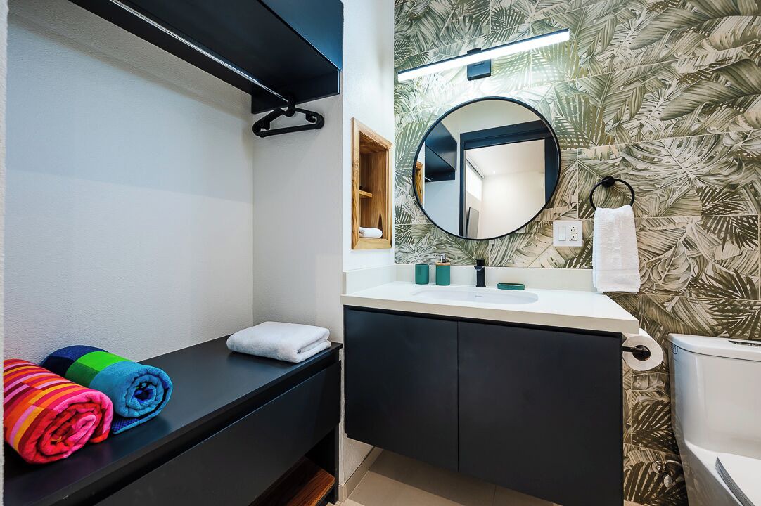 Photo of Bathroom in Potrero