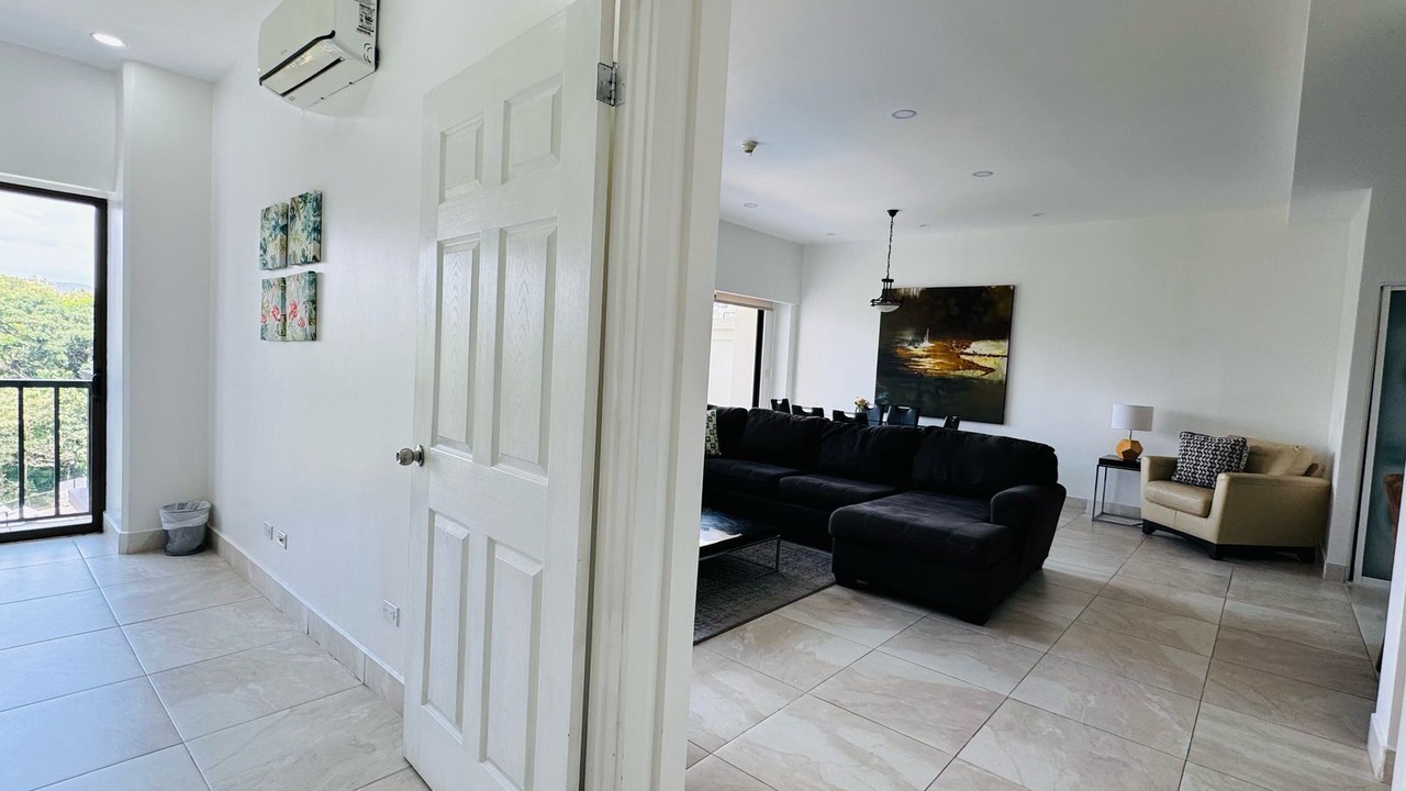 Photo of Livingroom in Jaco