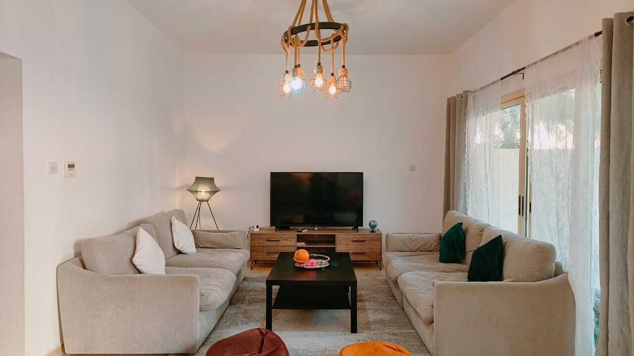 Photo of Livingroom in Al Hamra Village