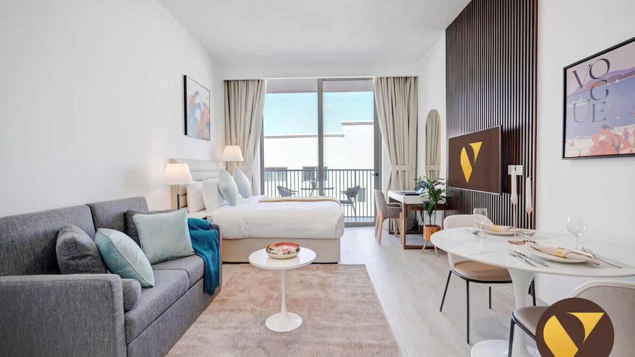 Photo of Livingroom in Jumeirah Village Circle
