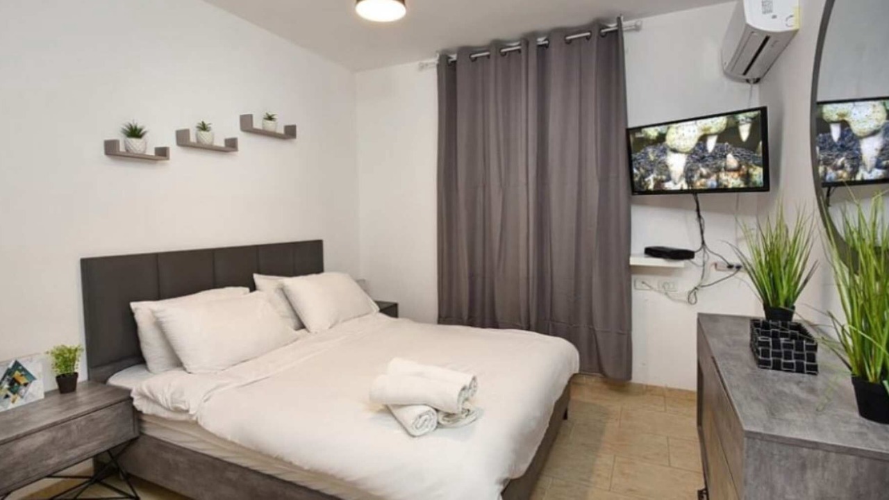 Photo of Bedroom in Nof Kinneret
