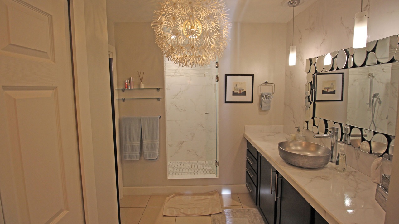 Photo of Bathroom in Coco