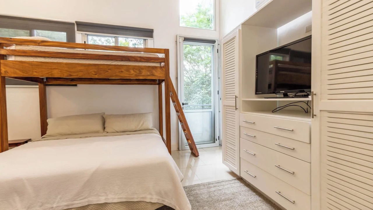 Photo of Bedroom in Playa Guiones