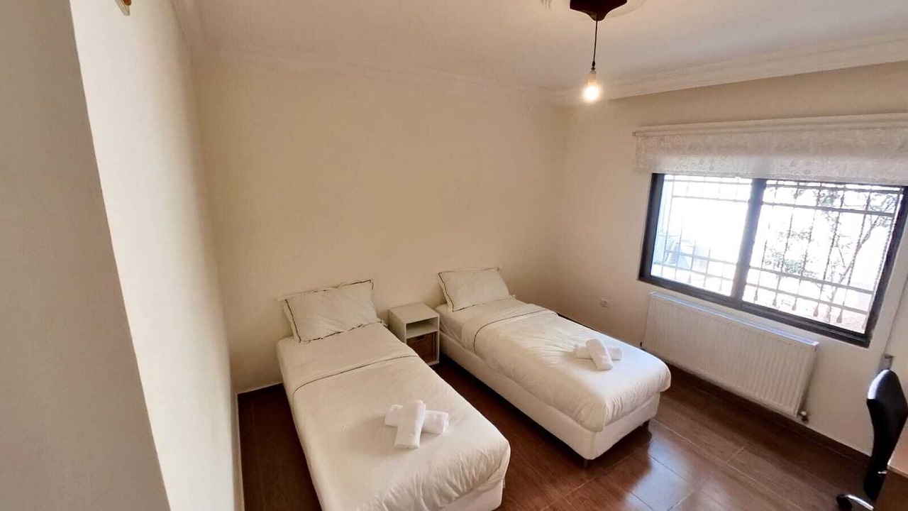 Photo of Bedroom in Al Jubeiha