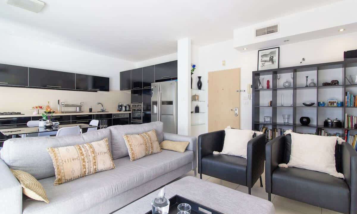 Photo of Livingroom in Kerem HaTeimanim