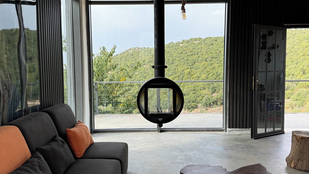 Photo of Livingroom in Ajloun