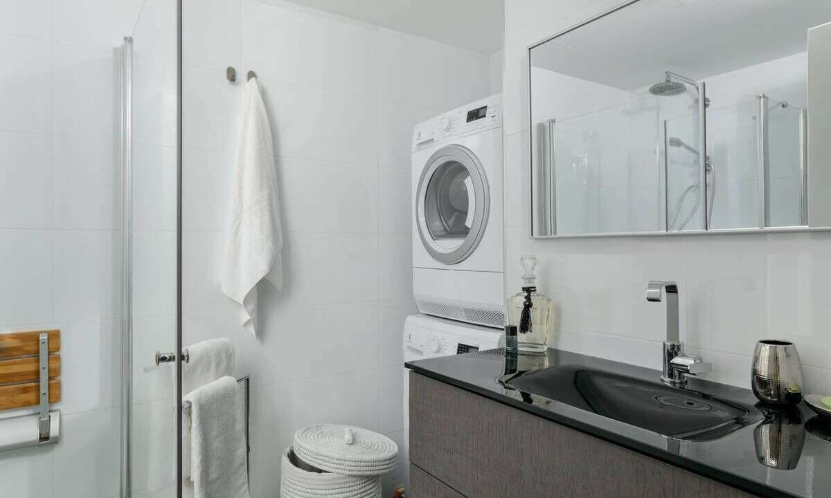 Photo of Bathroom in Florentin