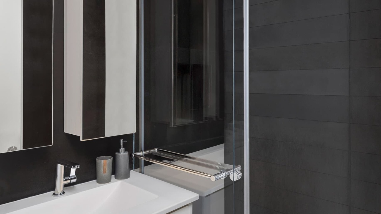 Photo of Bathroom in Tel Aviv Promenade