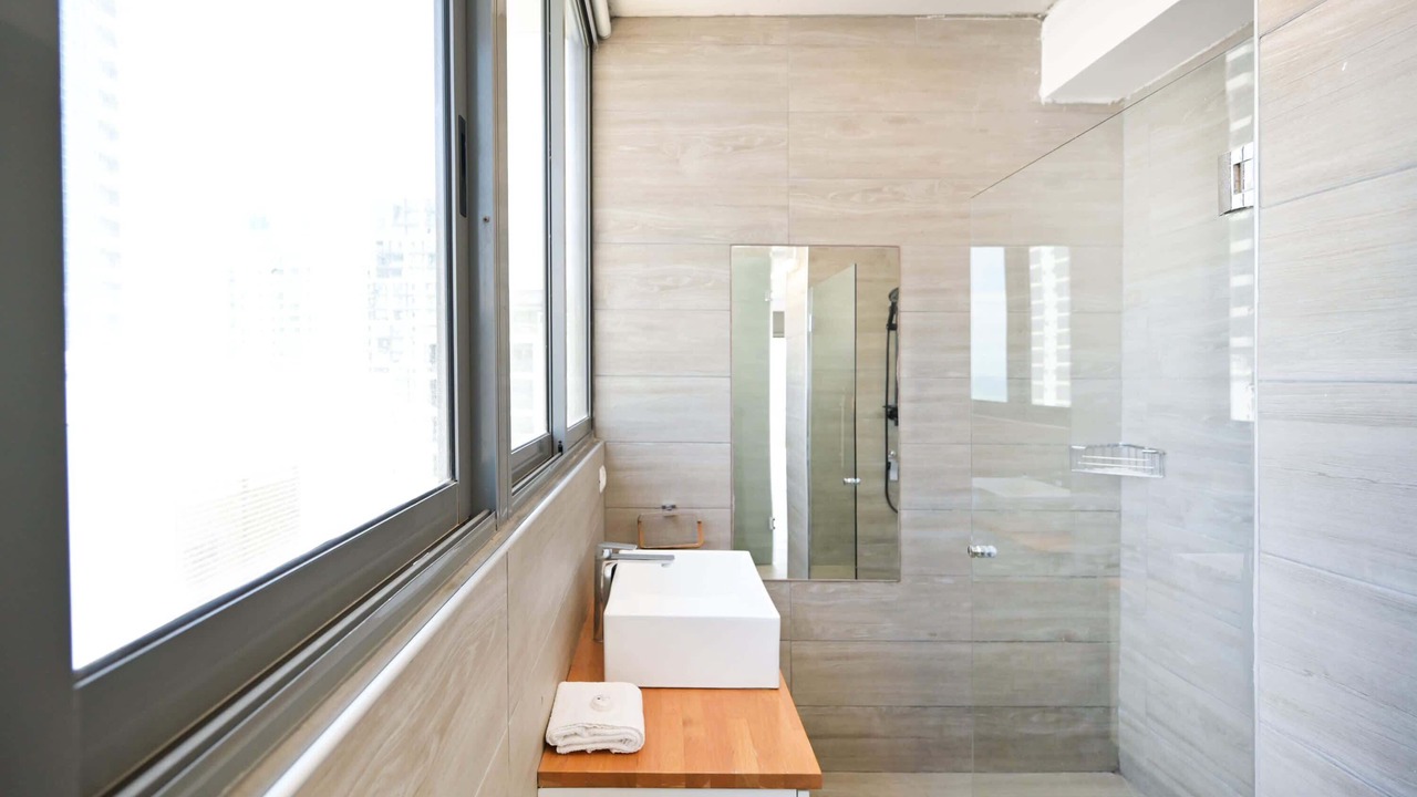 Photo of Bathroom in Kerem HaTeimanim
