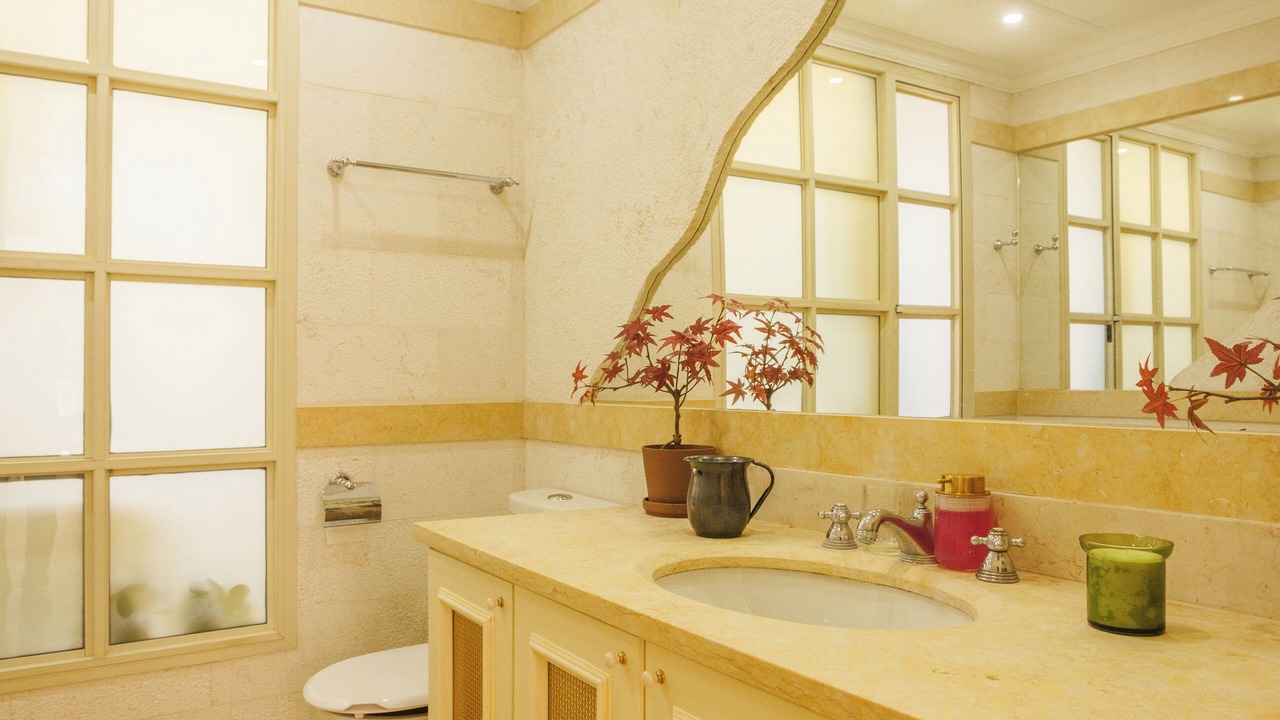 Photo of Bathroom in Mamilla