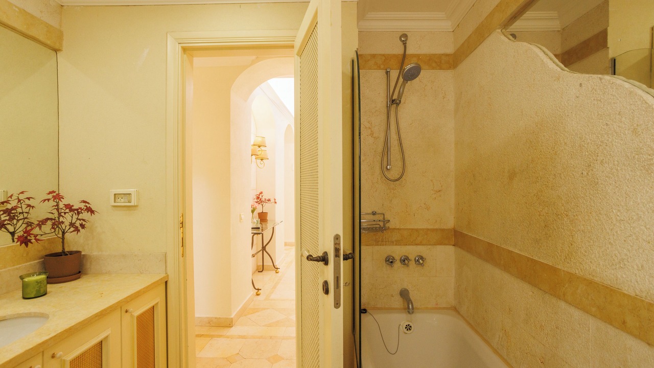 Photo of Bathroom in Mamilla