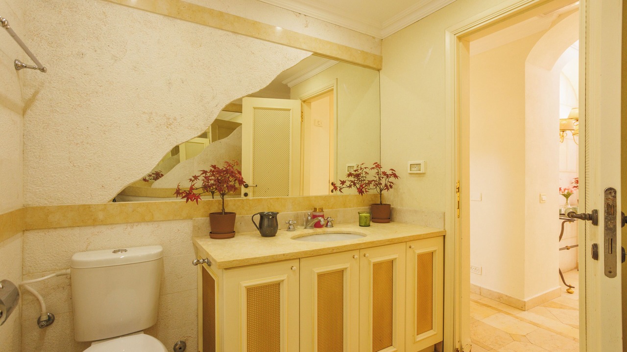 Photo of Bathroom in Mamilla