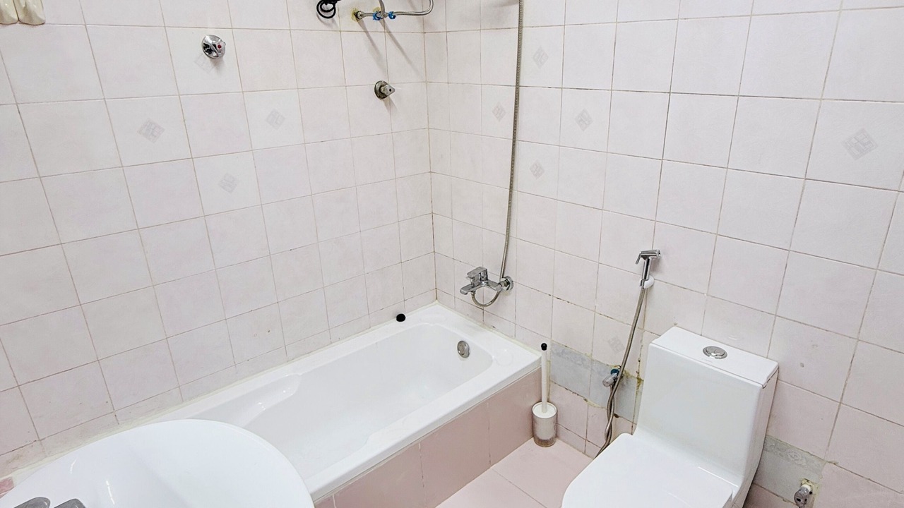 Photo of Bathroom in Al Khuwair