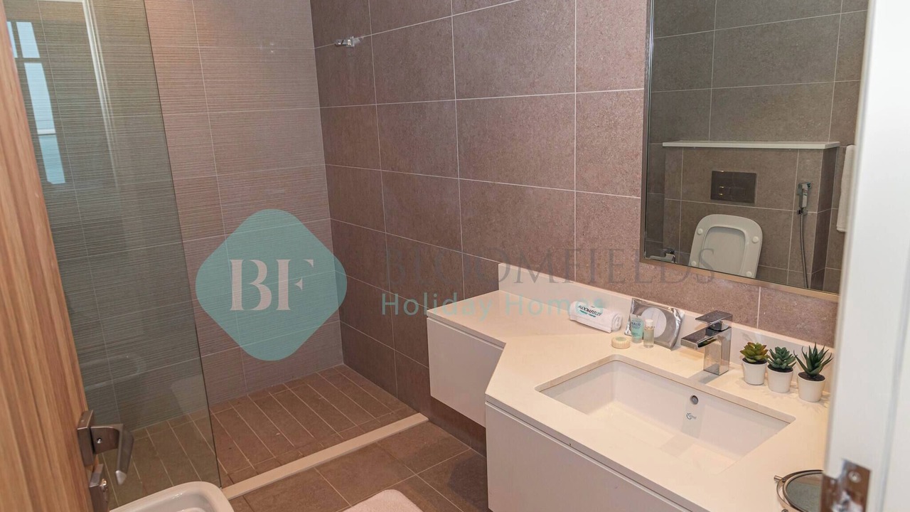 Photo of Bathroom in Al Raha Beach