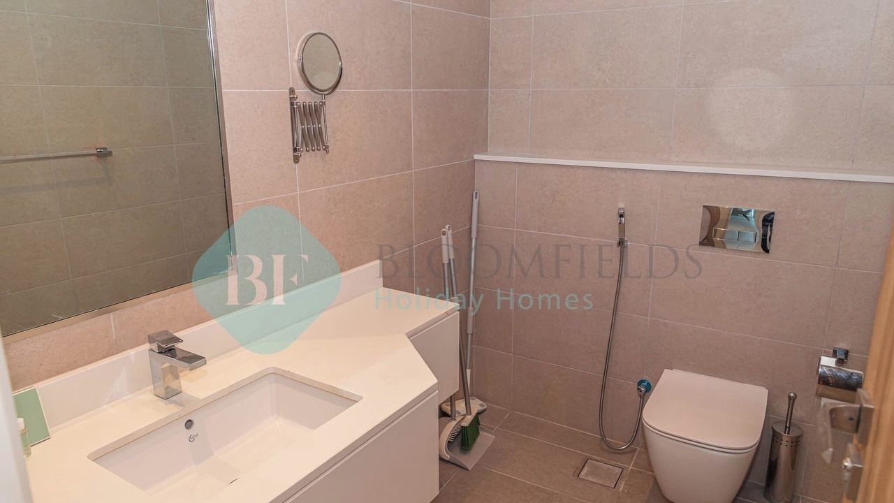 Photo of Bathroom in Al Raha Beach