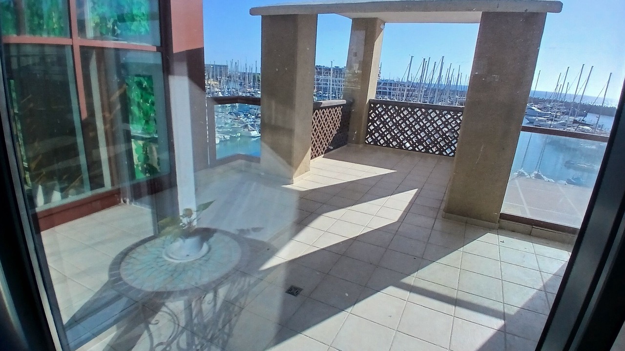 Photo of Patio Balcony in Herzliya Pituach