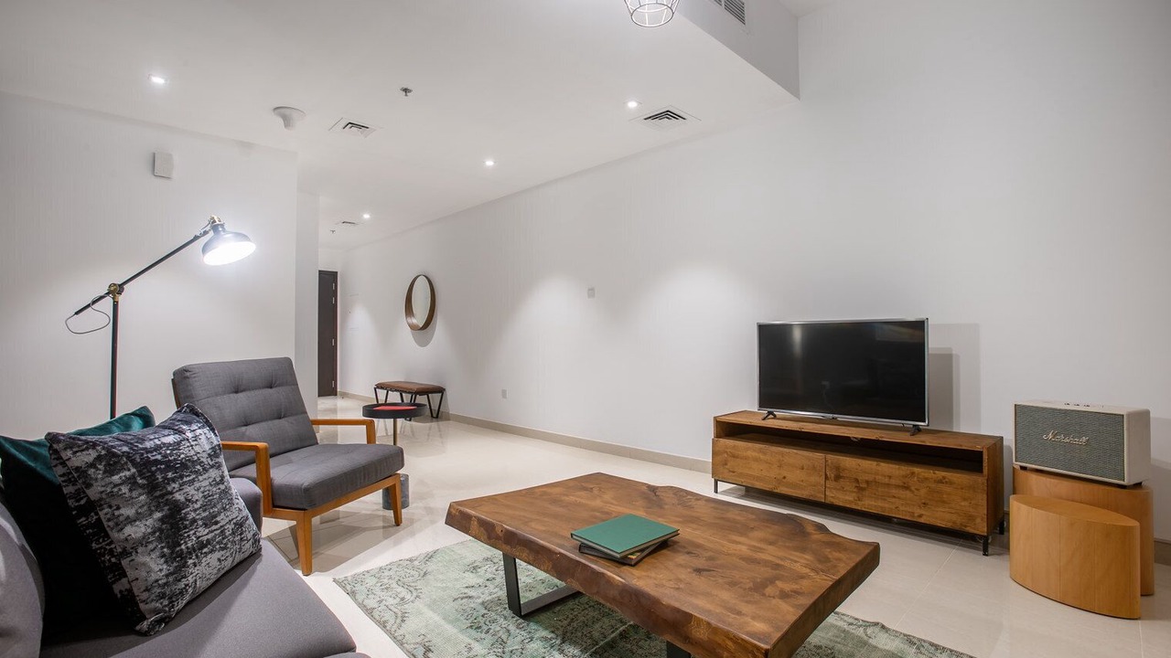 Photo of Livingroom in Trade Center
